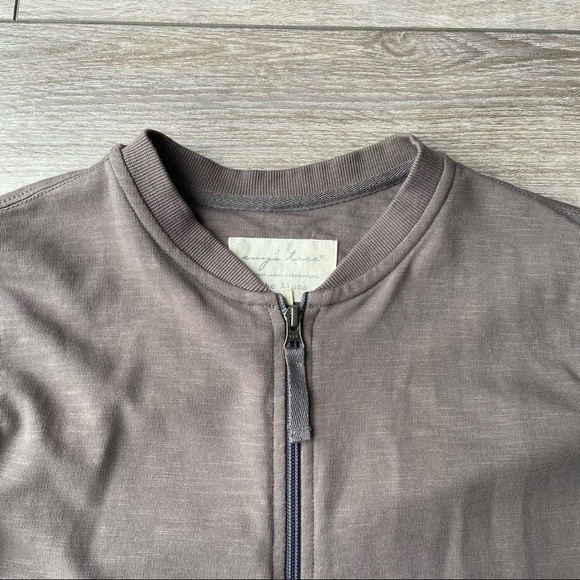 Evy’s Tree The Alana Floral Embroidery Jacket - Picture 6 of 16